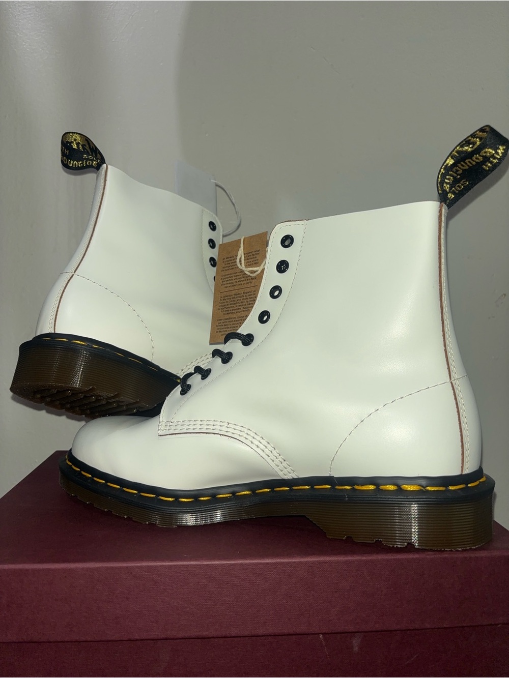 Dr. Martens White 1460 VINTAGE MADE IN ENGLAND - Picture 2 of 6